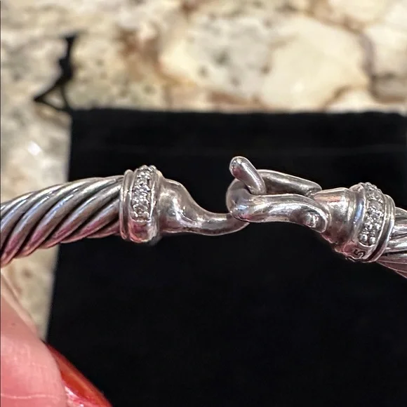 David Yurman twisted cable bracelet - Picture 2 of 3